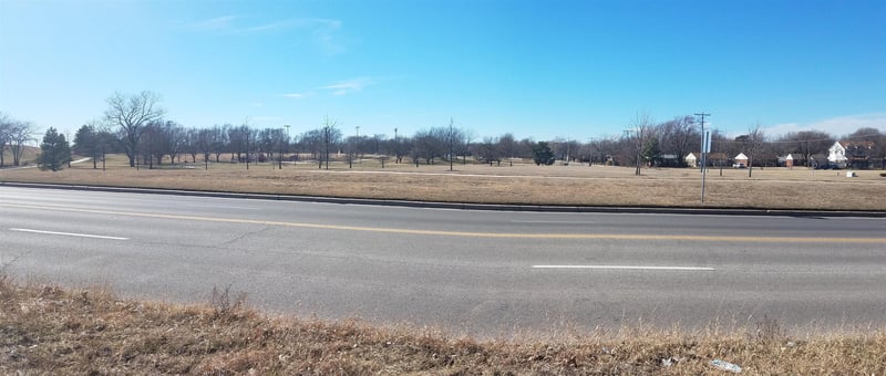 2000 Woodlawn , Wichita, KS 67212