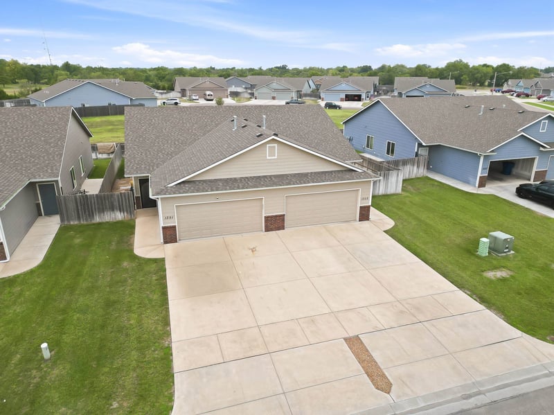 1351 Azena , Andover, KS 67002