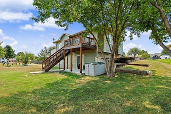 1724 Amber Ridge Pl, Derby, KS 67037
