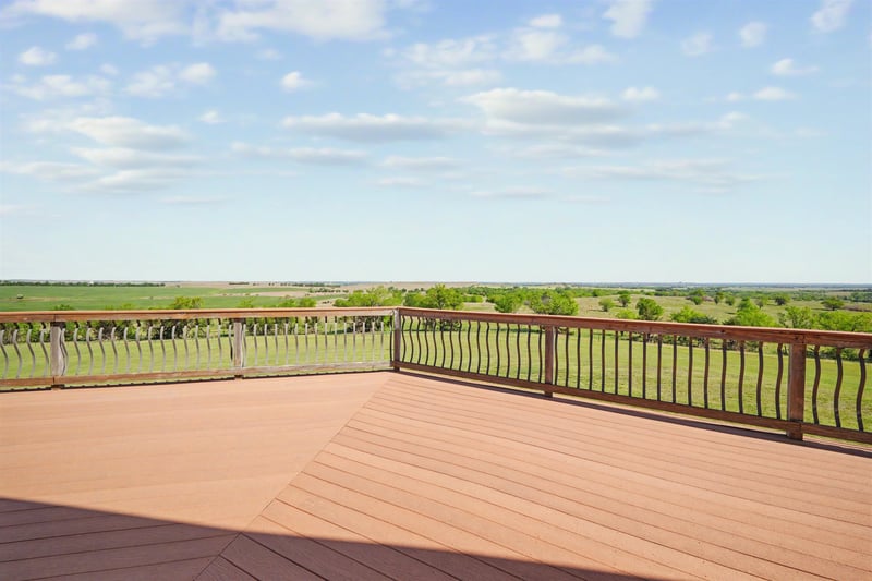 3380 Scenic Slope Rd, Salina, KS 67401