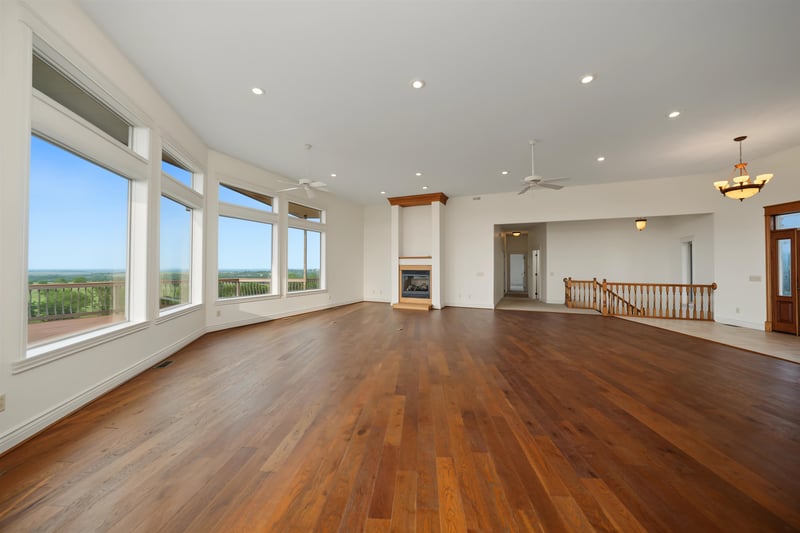 3380 Scenic Slope Rd, Salina, KS 67401