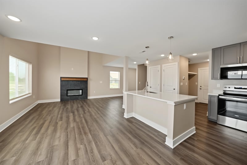 2704 Amelia Ln, Salina, KS 67401