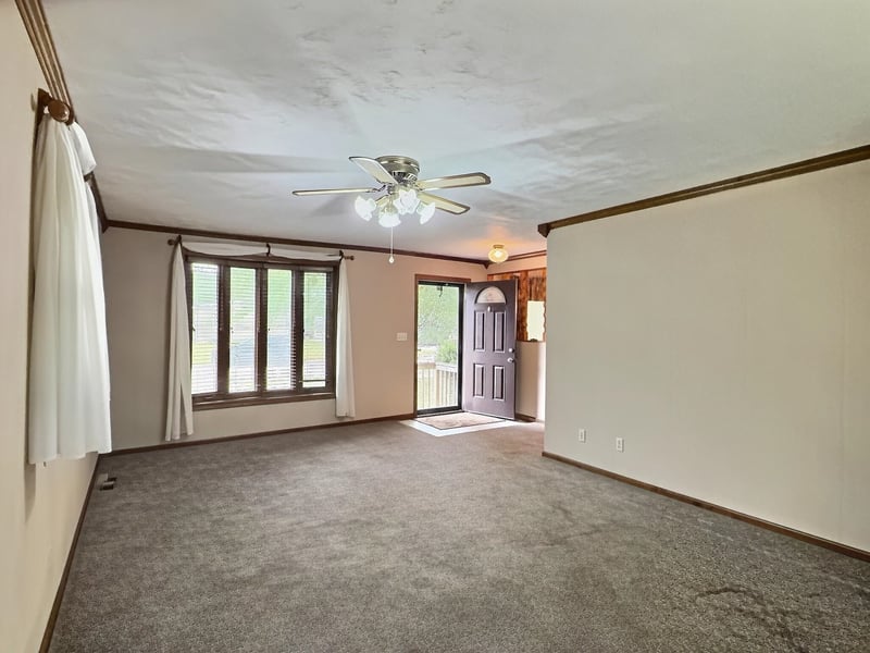 1501 Lotus , Wichita, KS 67213