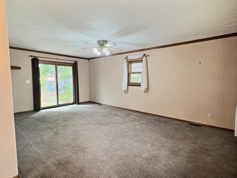 1501 Lotus , Wichita, KS 67213