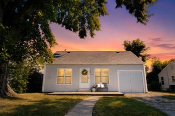 5121 Elm St, Wichita, KS 67208