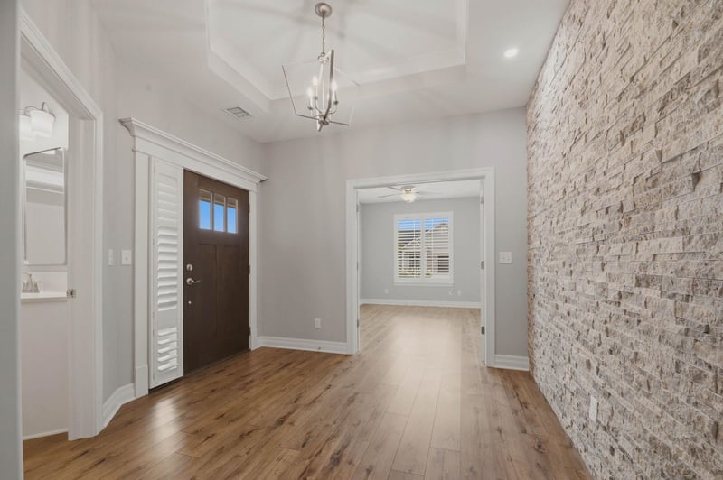 1426 Monument , Wichita, KS 67235
