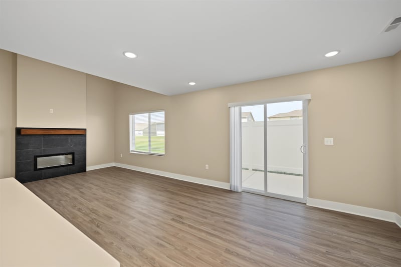 2706 Amelia Ln, Salina, KS 67401