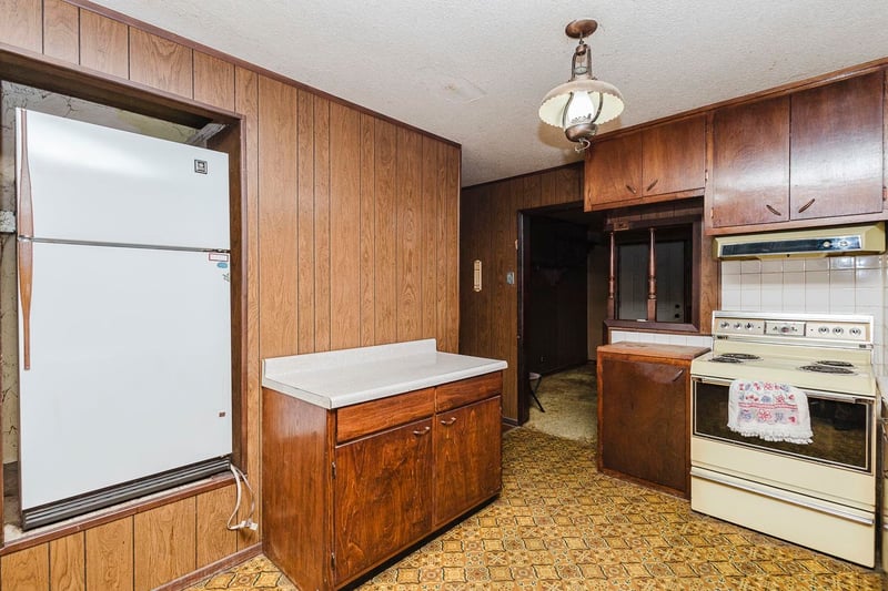2721 Washington , Wichita, KS 67216
