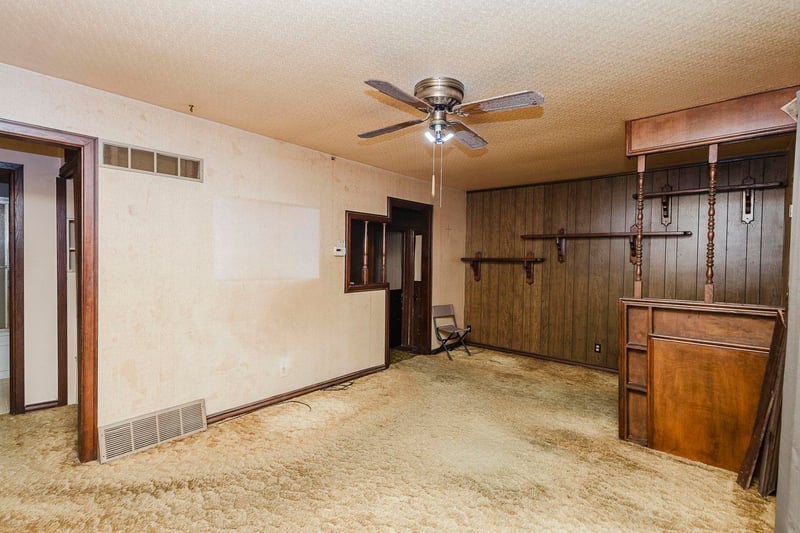 2721 Washington , Wichita, KS 67216