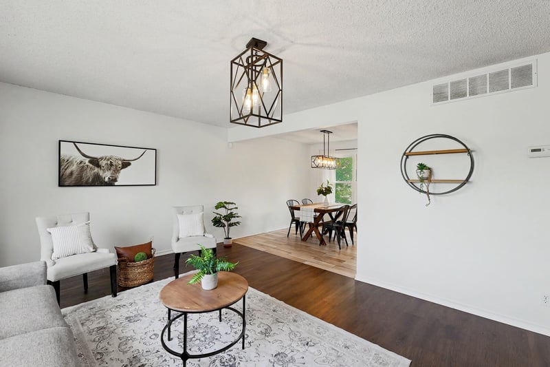 8233 Bluestem Ct, Wichita, KS 67207
