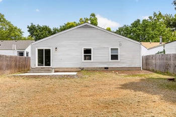 747 Clifton Ave, Wichita, KS 67218