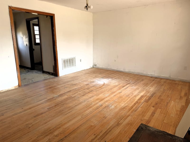 604 3rd St, Bushton, KS 67427