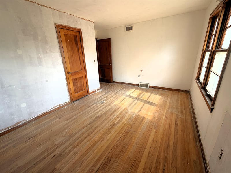 604 3rd St, Bushton, KS 67427