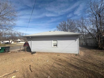 2201 Broadview St, Wichita, KS 67218