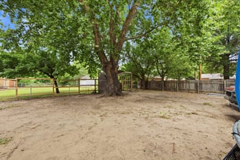 1208 Luther St, Wichita, KS 67216