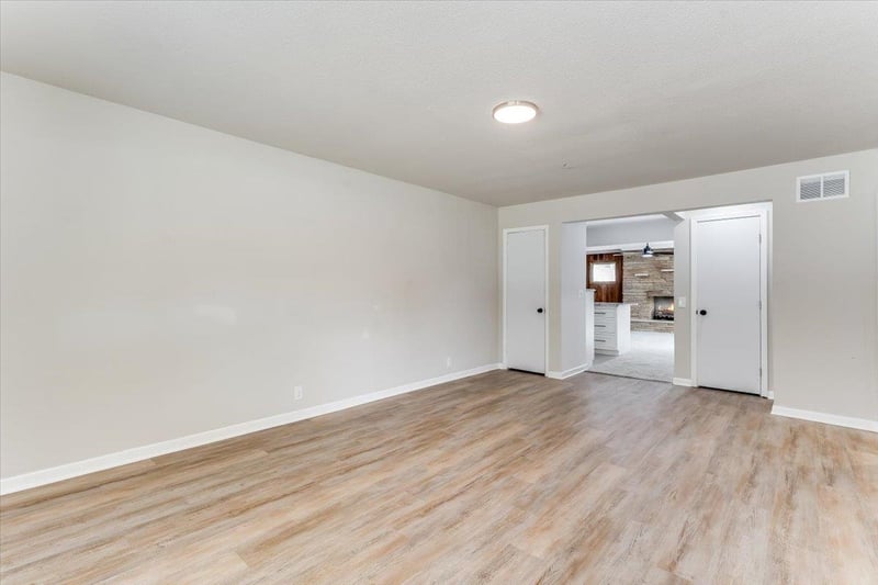 1638 Faulders Ln, Wichita, KS 67208