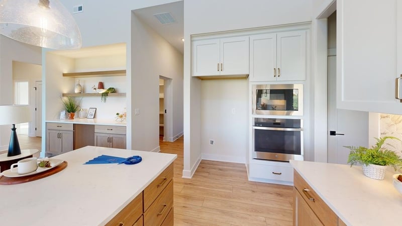 4646 Emerald Bay Ct, Wichita, KS 67205