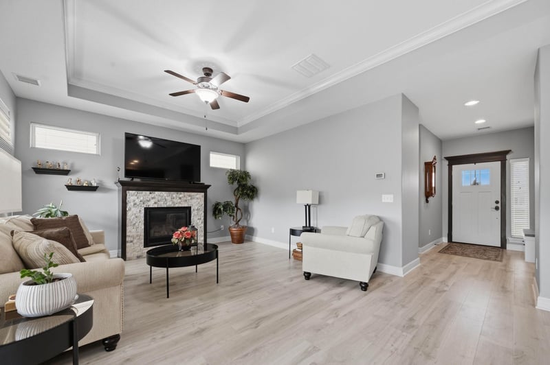 1024 Twisted Oak Rd, Derby, KS 67037