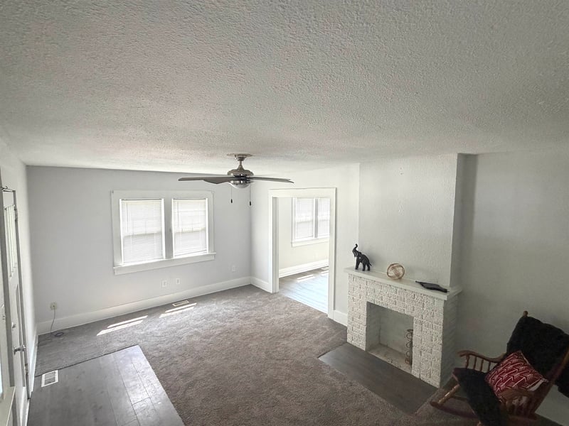 403 Frazier St, El Dorado, KS 67042