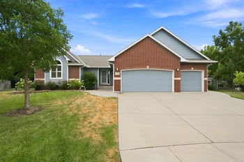 4431 Eagles Landing Ct, Wichita, KS 67220
