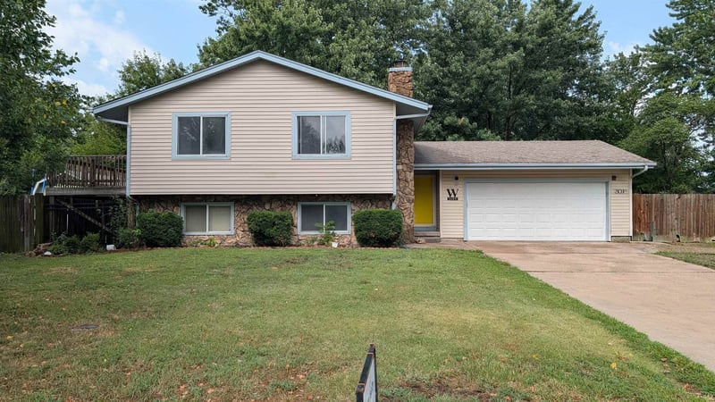 1609 Main St, Rose Hill, KS 67133