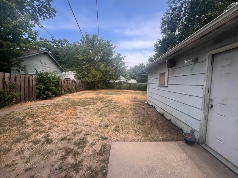 1508 Pattie , Wichita, KS 67211