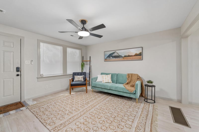 4668 Laclede Ave, Wichita, KS 67217
