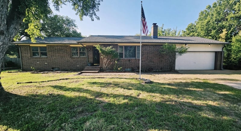 2129 Ventoso Rd, Wichita, KS 67204-1727