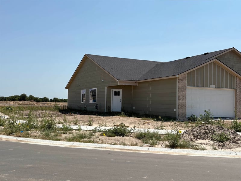 2904 S Denene St Unit 100, Wichita, KS 67215