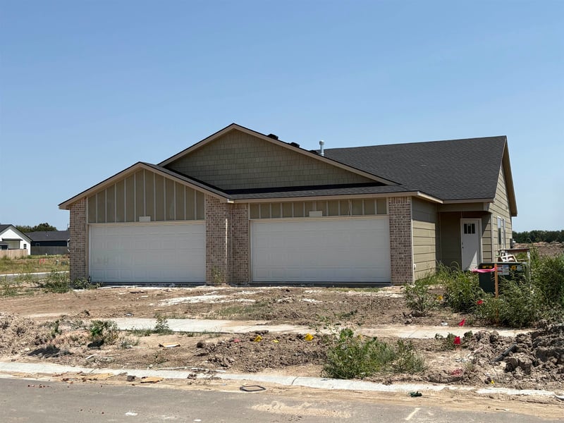 2904 S Denene St unit 200, Wichita, KS 67215