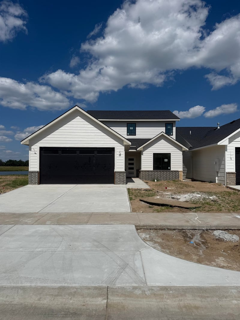 5600 Wandering Way, Maize, KS 67101