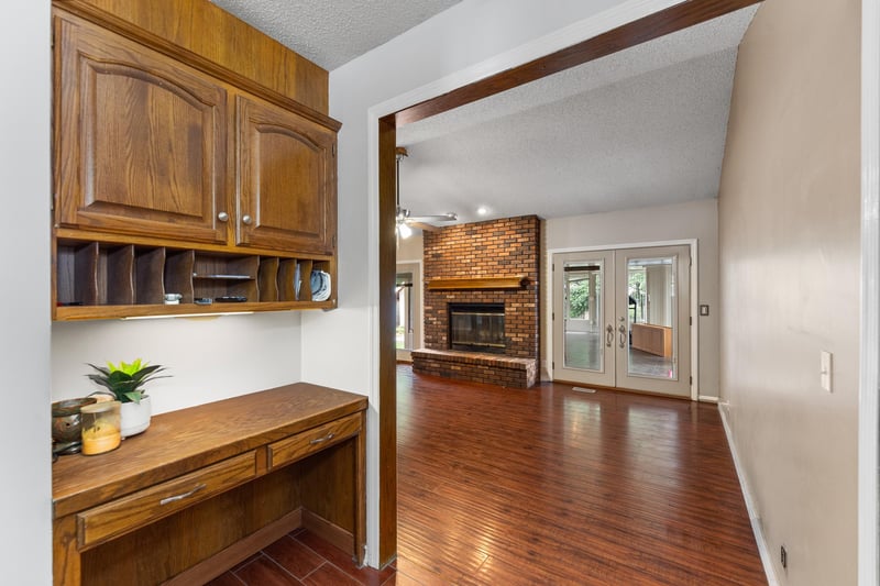 231 S Milstead, Wichita, KS 67209