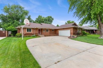 231 Milstead , Wichita, KS 67209