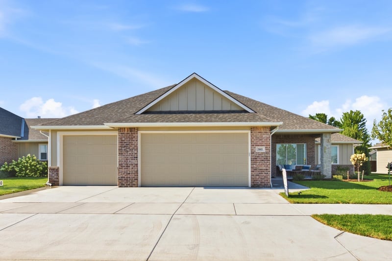 841 Firefly St, Wichita, KS 67235