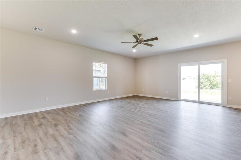11480 Scarlett Ln, Maize, KS 67101