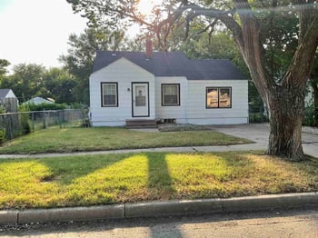2147 Laura , Wichita, KS 67211