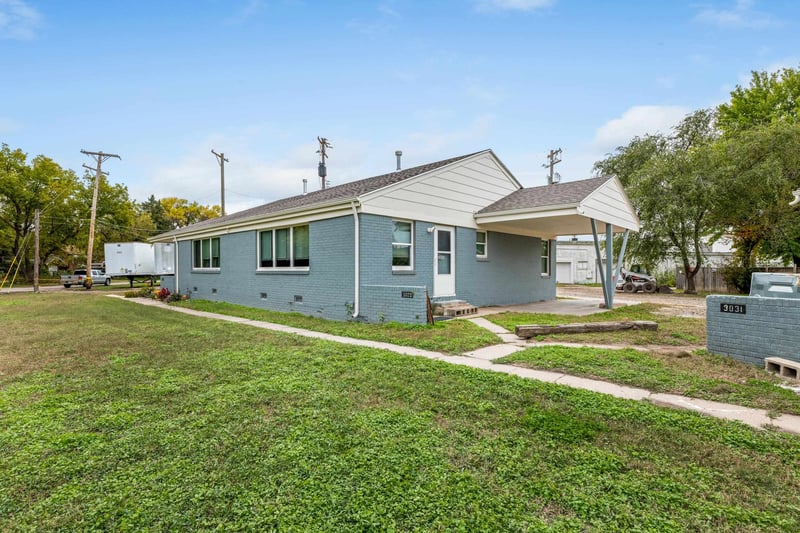3023-3055 Porter Ave, Wichita, KS 67204