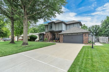 11803 Douglas , Wichita, KS 67209