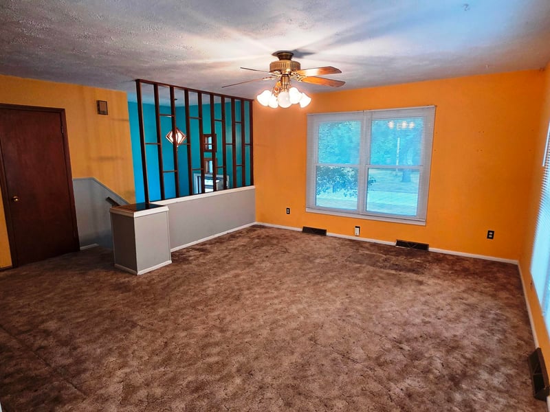 214 S Goering, Moundridge, KS 67107