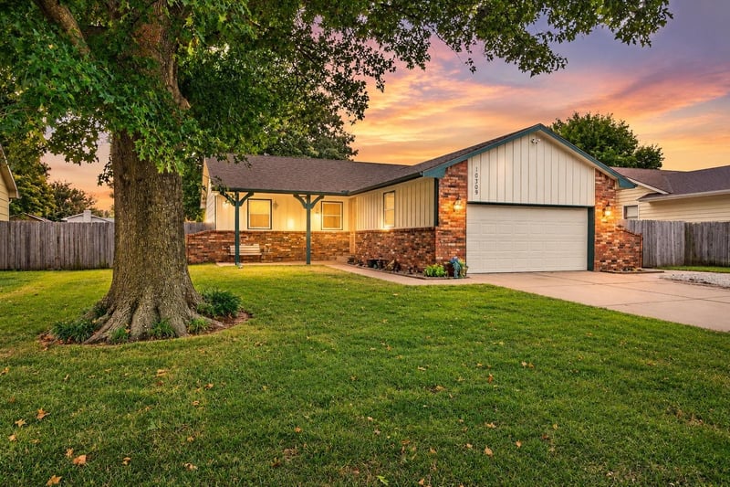 10309 W Dora St, Wichita, KS 67209