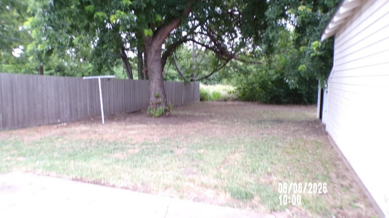 1217 A St, Wellington, KS 67152