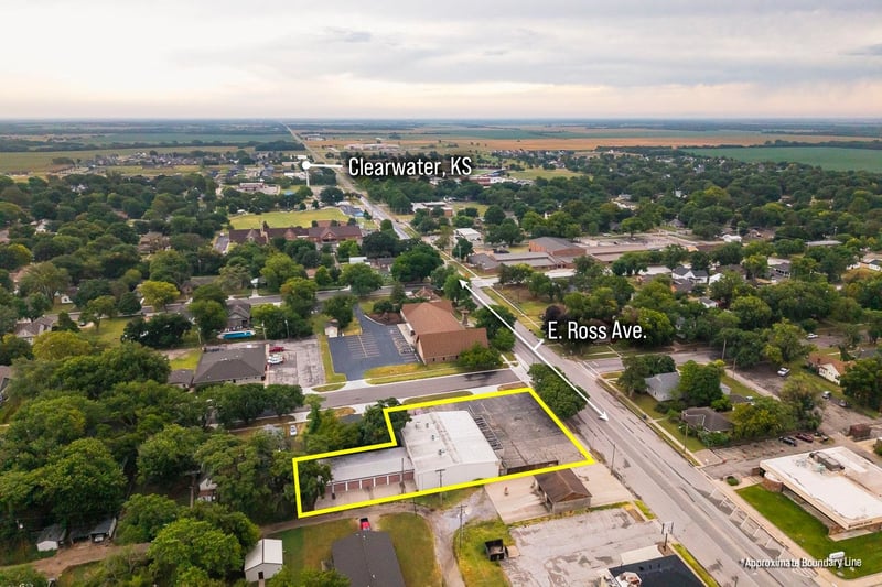 226 Ross , Clearwater, KS 67026