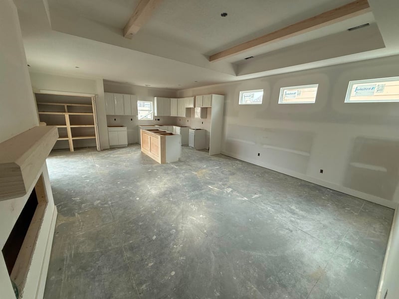 5103 Toben Ct, Bel Aire, KS 67226