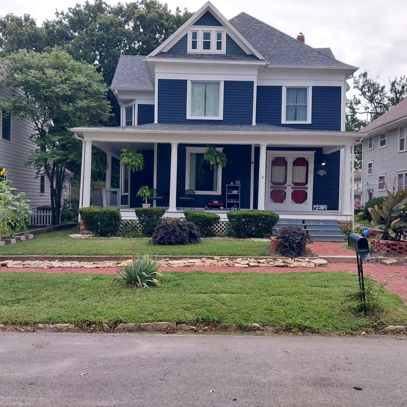 1510 Broadway , Parsons, KS 67357