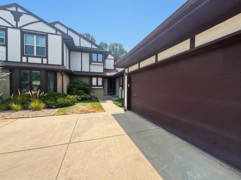 641 Woodlawn St #27, Wichita, KS 67208