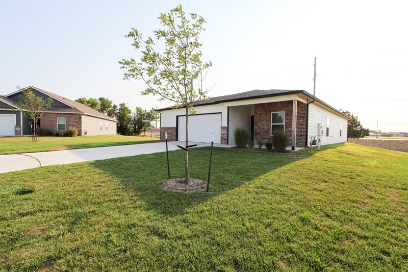 1608 Casey, Newton, KS 67114