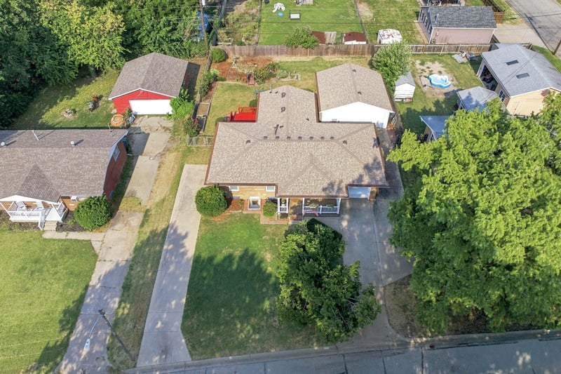 5145 Ash St, Wichita, KS 67216