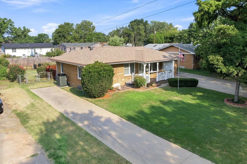 5145 Ash St, Wichita, KS 67216