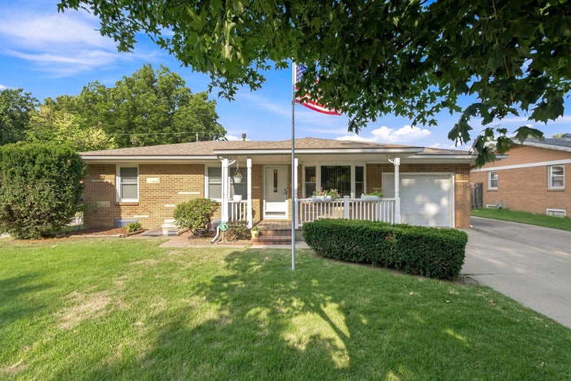 5145 Ash St, Wichita, KS 67216