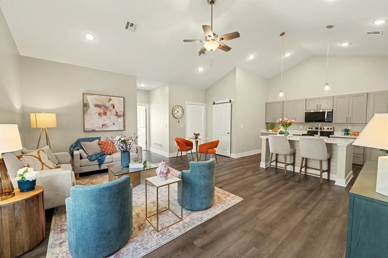 2713 Amelia Ln, Salina, KS 67401